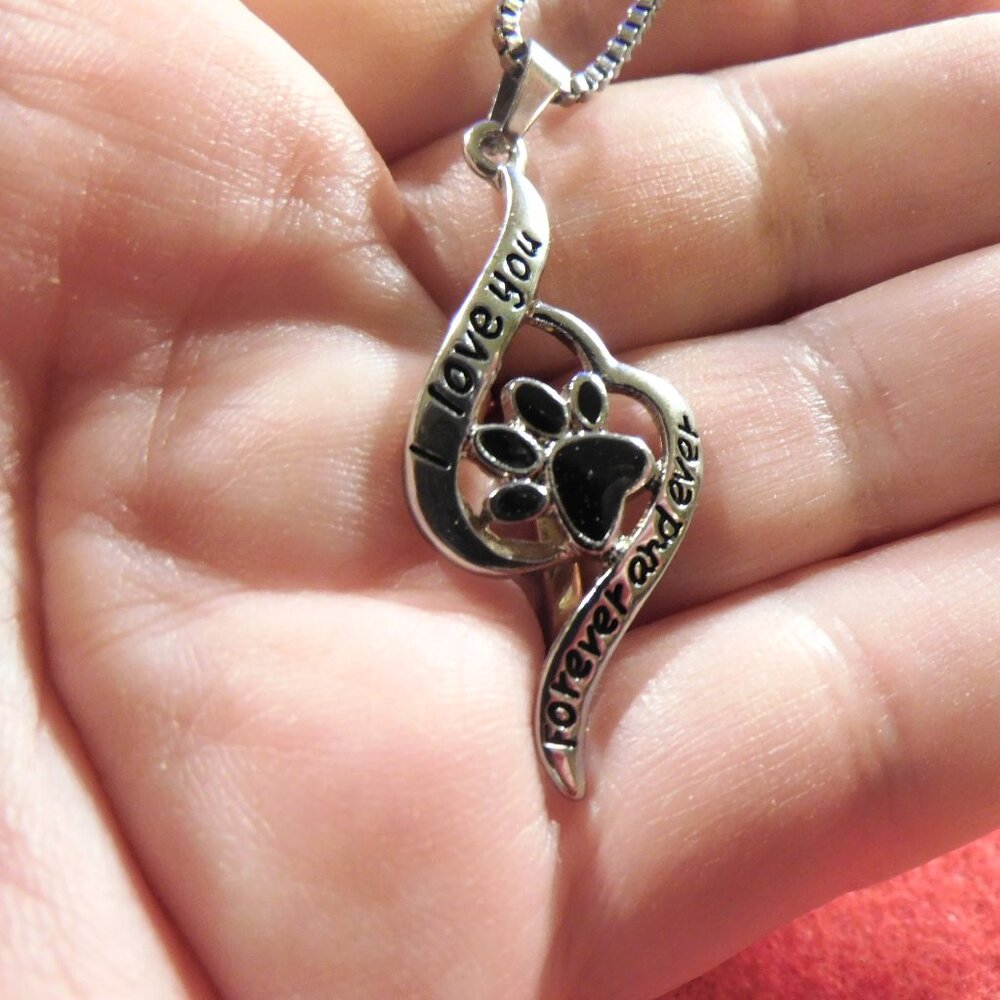 NEW in PKG - SILVER / BLACK PET MEMORIAL NECKLACE on BOX LINK CHAIN - UP to 23"